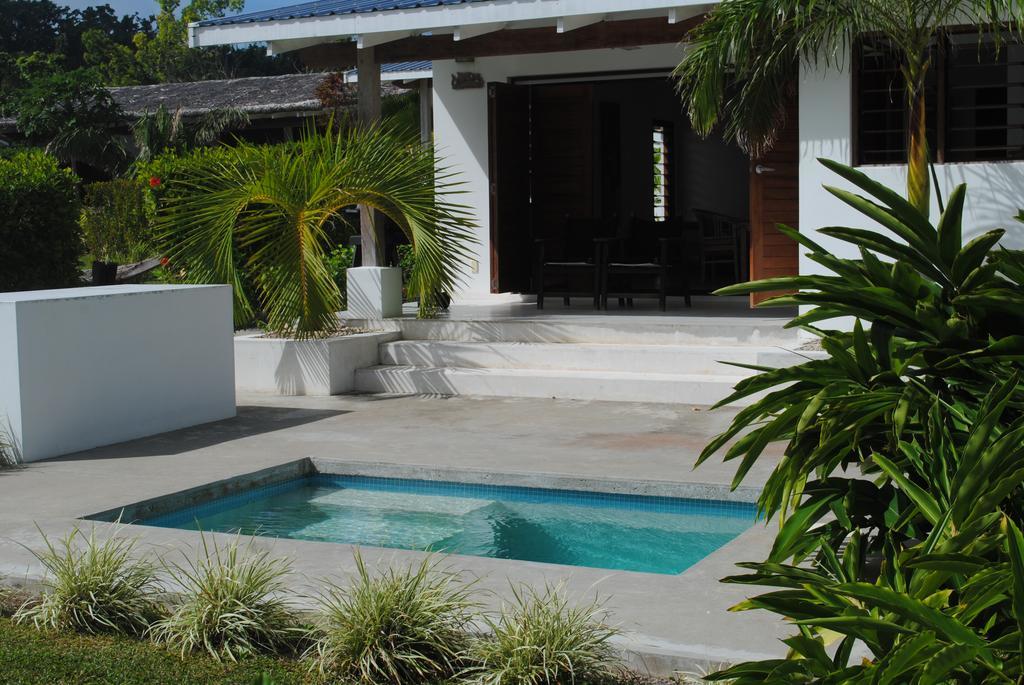 פורט וילה Angelfish Cove Villas מראה חיצוני תמונה