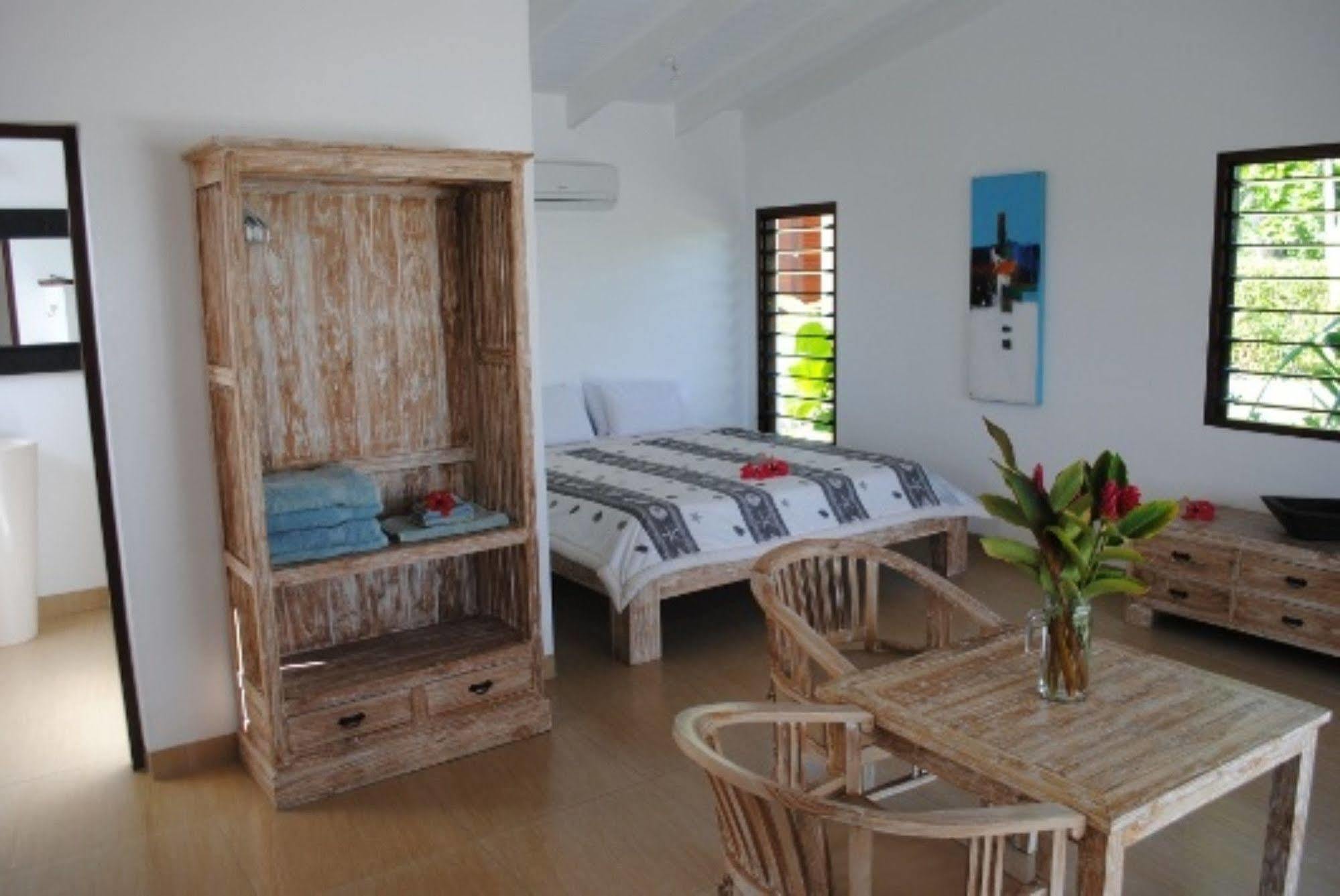 פורט וילה Angelfish Cove Villas מראה חיצוני תמונה